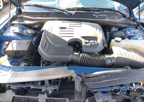 2022 Dodge Challenger Sxt z USA, uszkodzony, nr VIN 2C3CDZAG8NH132190